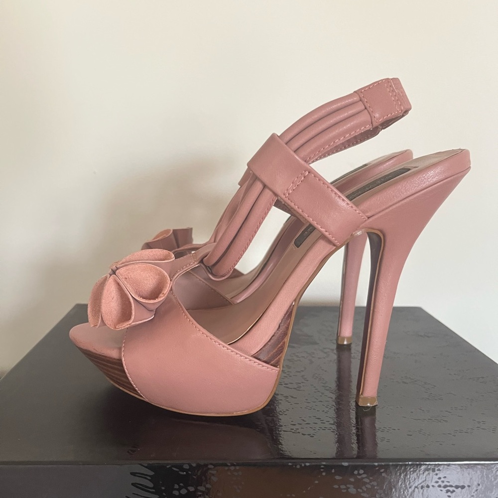 Steve Madden Luxe Women’s Heels Size 7
